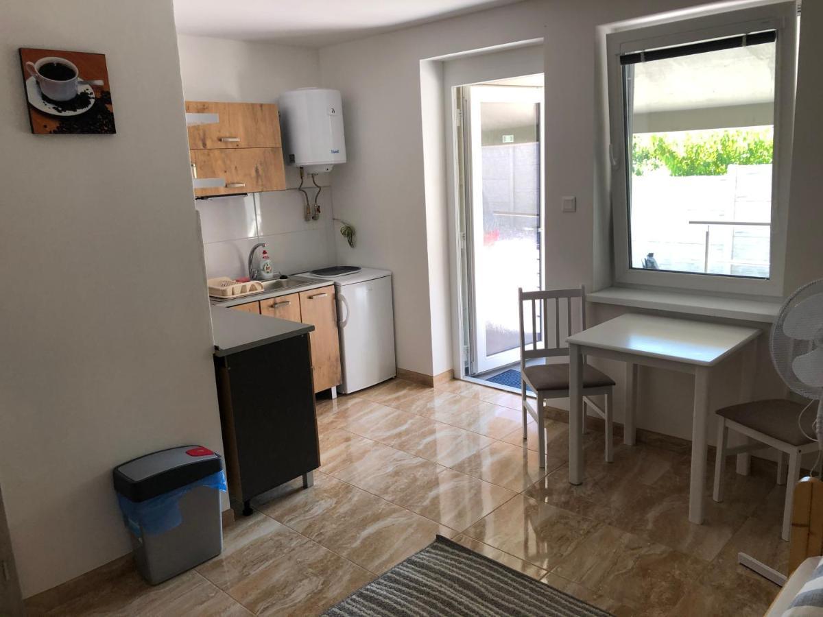 Podhajska 110 Apartment Екстериор снимка