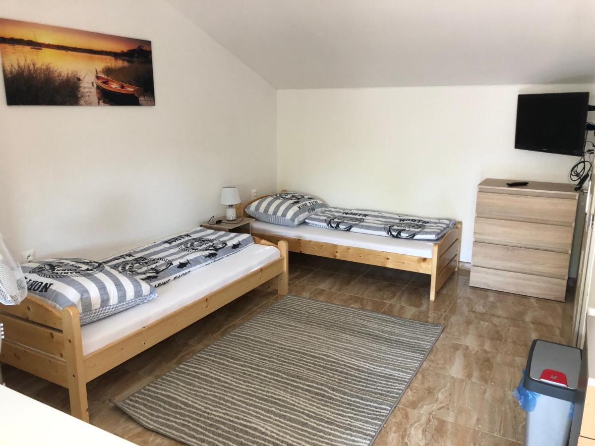 Podhajska 110 Apartment Екстериор снимка